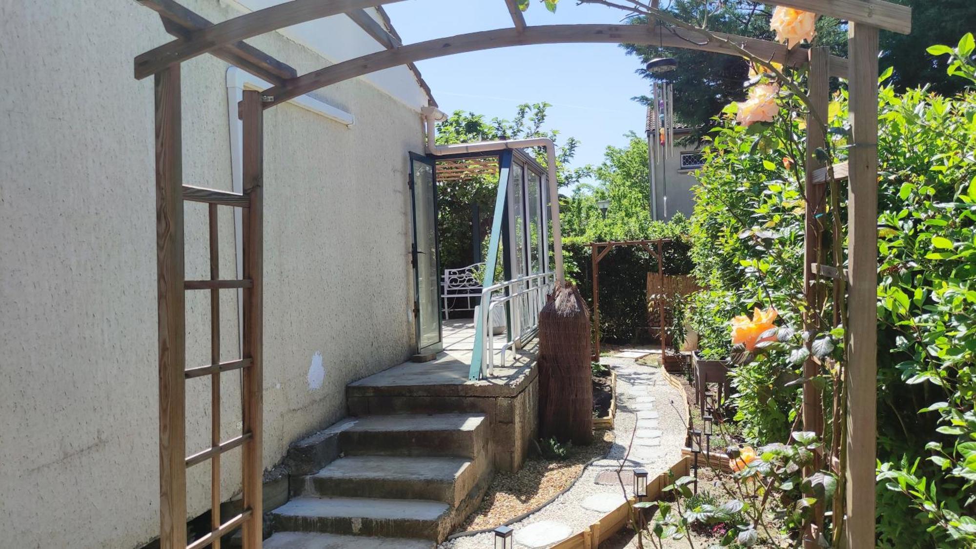 Le Jardin Des Rocailles - Villa 4 Chambres Climatisee Avec Piscine A Deux Pas D'Avignon Villeneuve-lès-Avignon 외부 사진