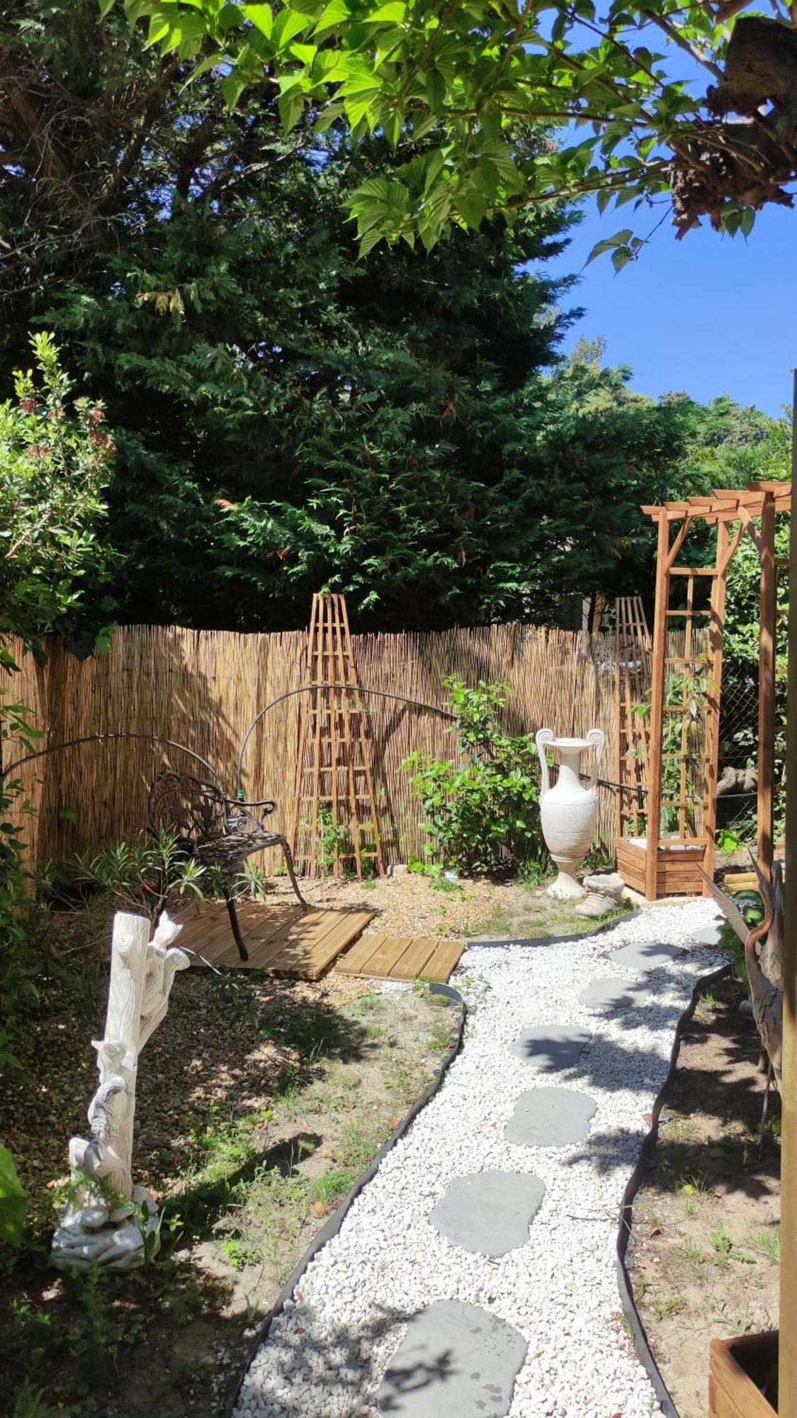 Le Jardin Des Rocailles - Villa 4 Chambres Climatisee Avec Piscine A Deux Pas D'Avignon Villeneuve-lès-Avignon 외부 사진